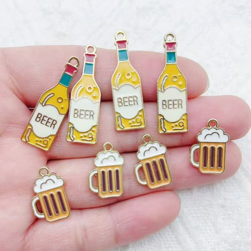 Beer & Wine Grab - 20 piezas de colgantes pequeños de
